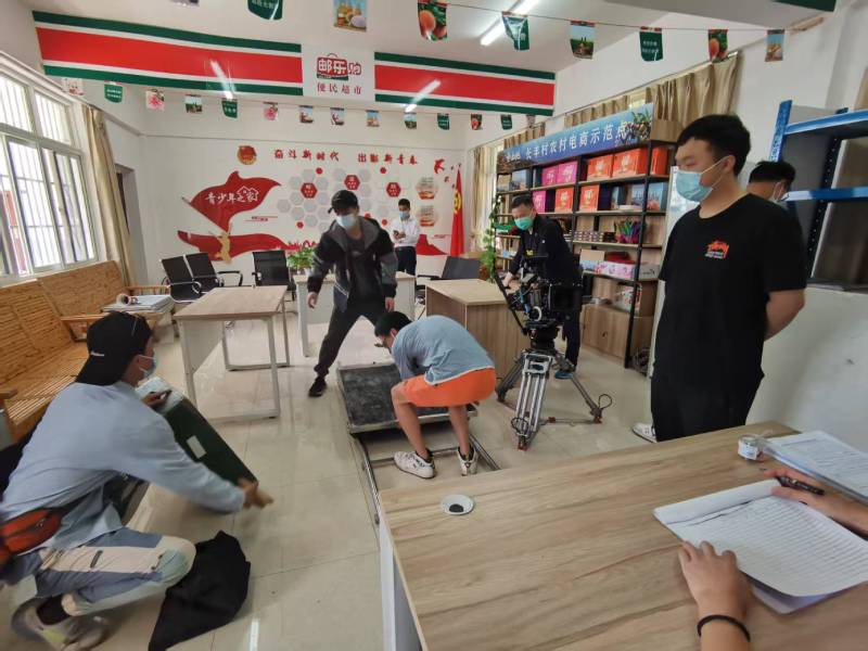 追星女孩心理学分析报告：浦口区广告片拍摄公司揭秘饭圈应援式传播逻辑